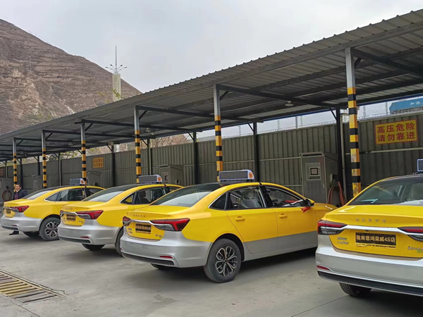好消息！隴運(yùn)集團(tuán)武都 公交公司新能源汽車充電站對(duì)外開(kāi)放啦
